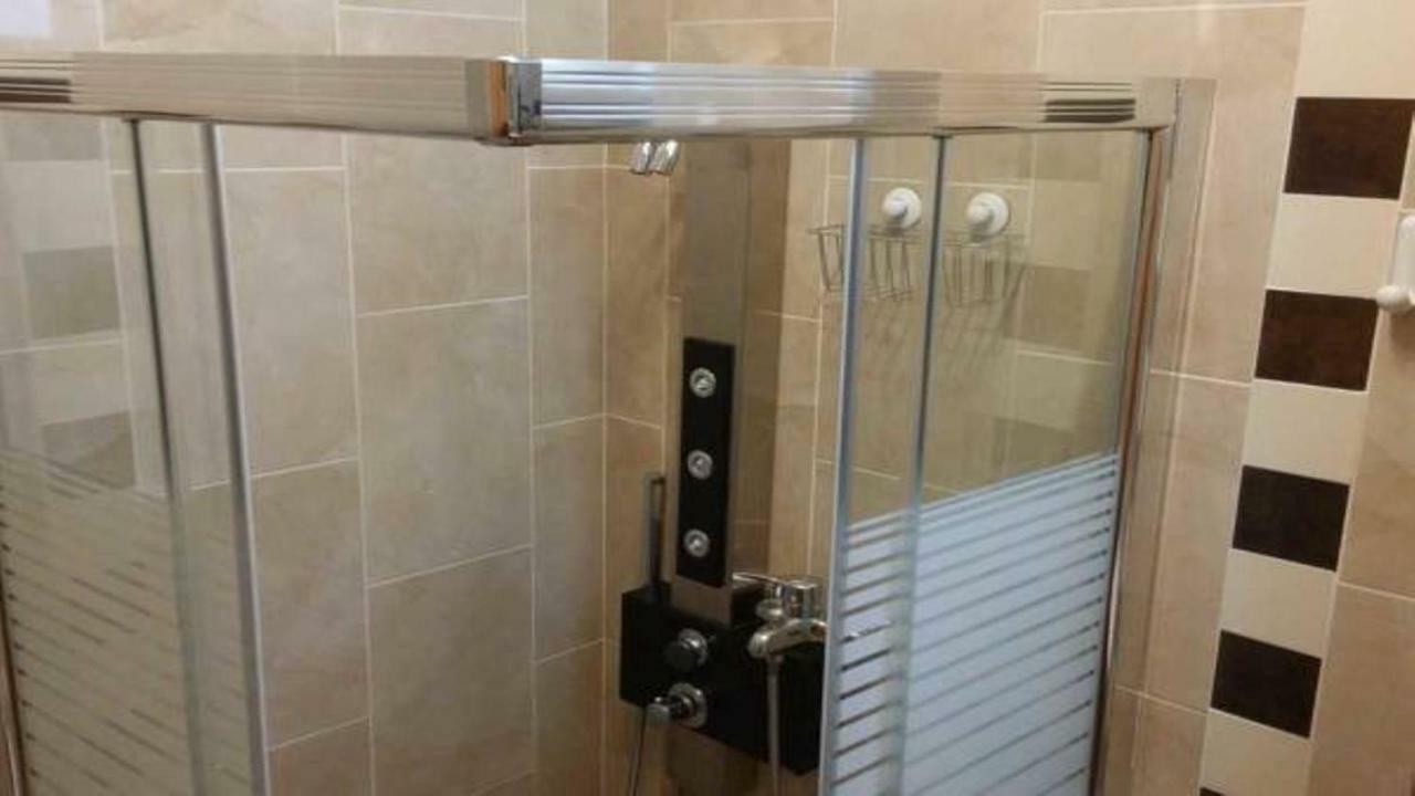 Angosta Del Carmen Apartment Malaga Luaran gambar