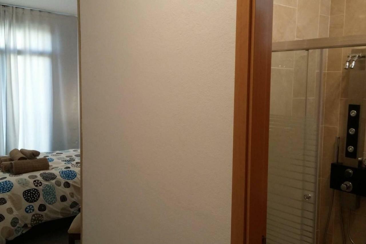 Angosta Del Carmen Apartment Malaga Luaran gambar